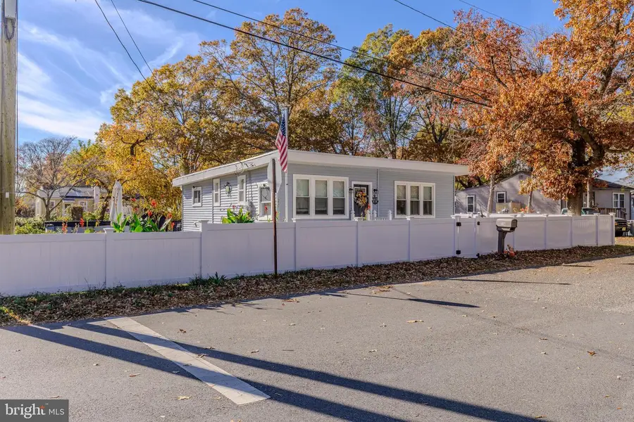 226 E New York Ave, Villas, NJ 08251 - Image #3