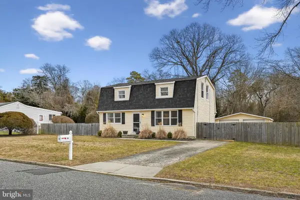 17 Siskin La, CAPE MAY COURT HOUSE, NJ 08210