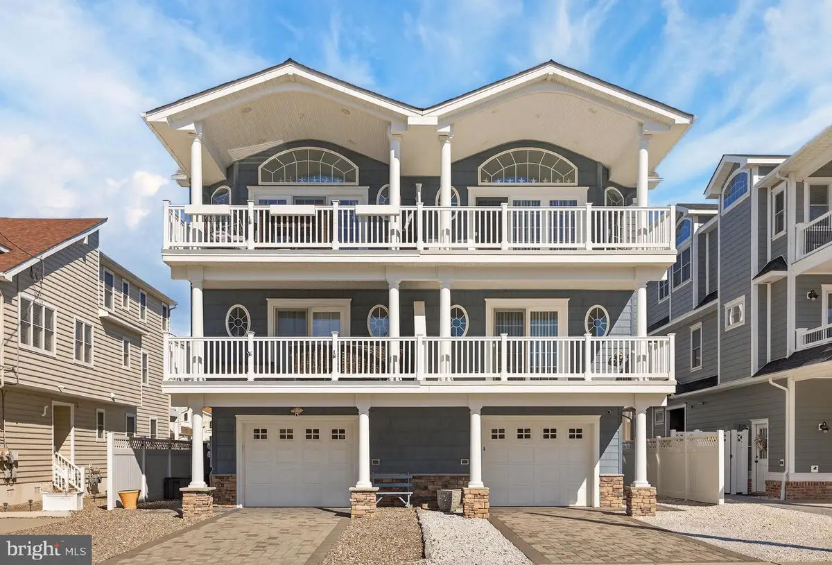 17 73rd St #w, Sea Isle City, NJ 08243 - #1