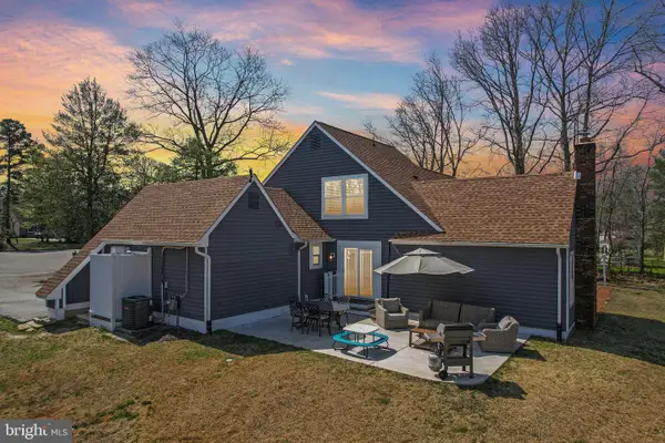 7 Inlet Ter, OCEAN VIEW, NJ 08230