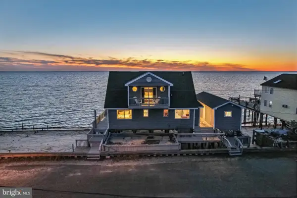 27 S Beach Ave, CAPE MAY COURT HOUSE, NJ 08210