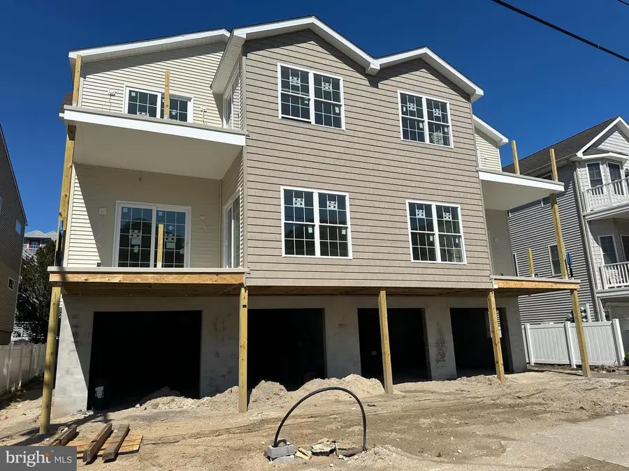 121 E Maple Ave #4, Wildwood, NJ 08260 - #3