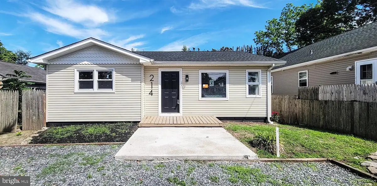 214 School Ln, Rio Grande, NJ 08242 - #1