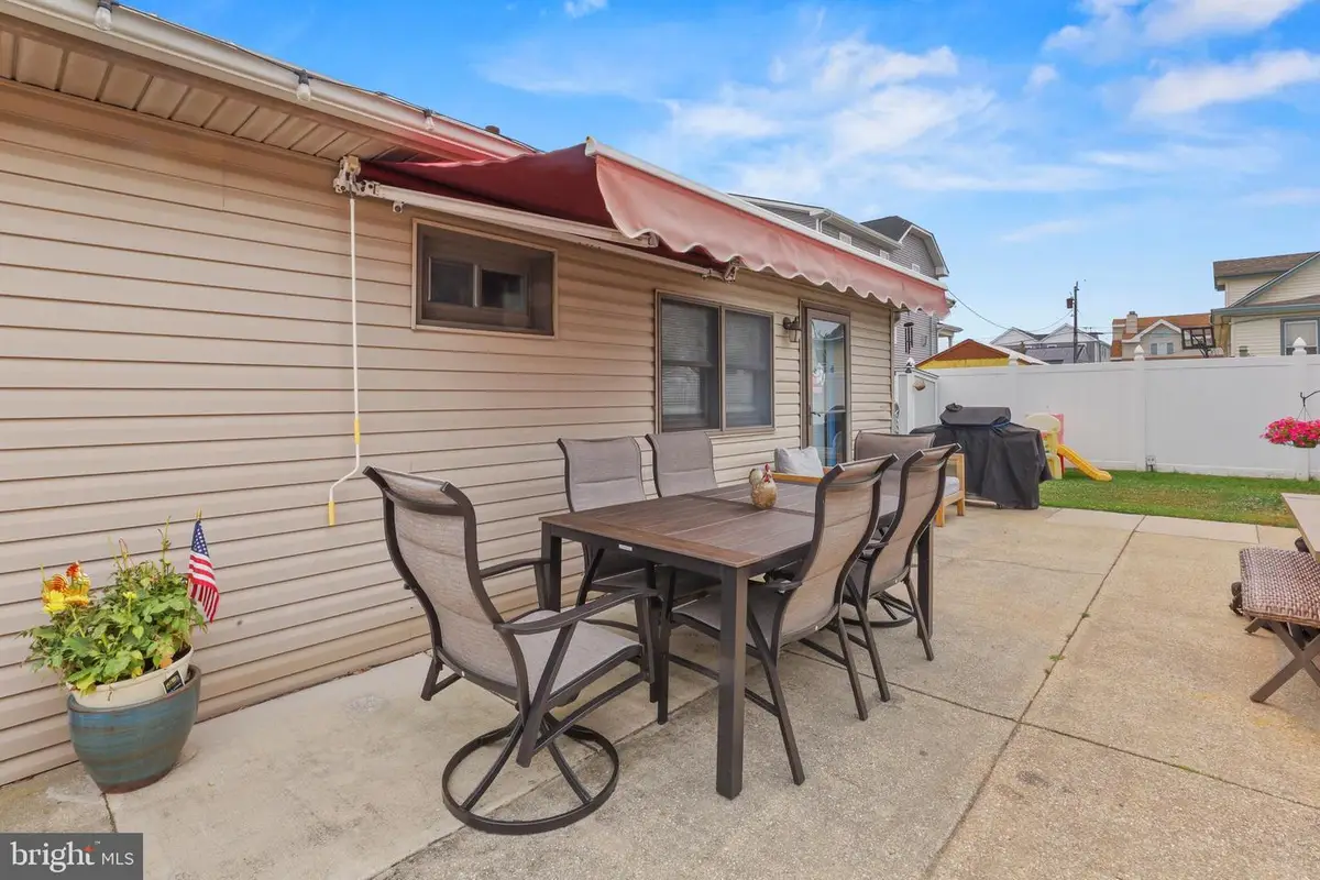 112-.5 E 21st Ave, Wildwood, NJ 08260 - #1
