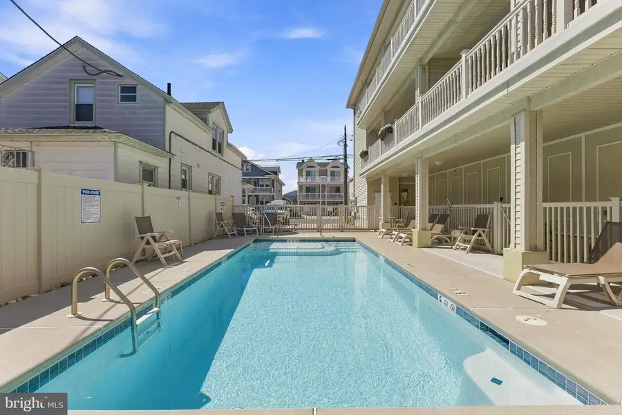 225 E Bennett Ave #3, Wildwood, NJ 08260 - #3