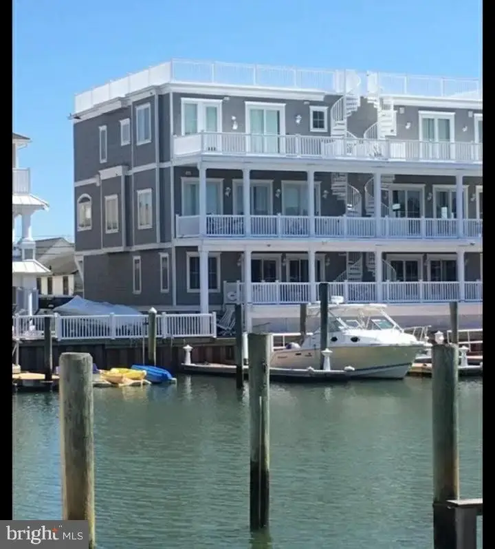 412 W Dock St, Wildwood, NJ 08260 - #1