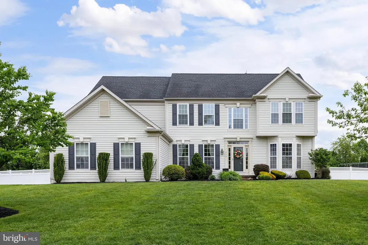 111 Cromwell Dr, Mullica Hill, NJ 08062 - Image #1