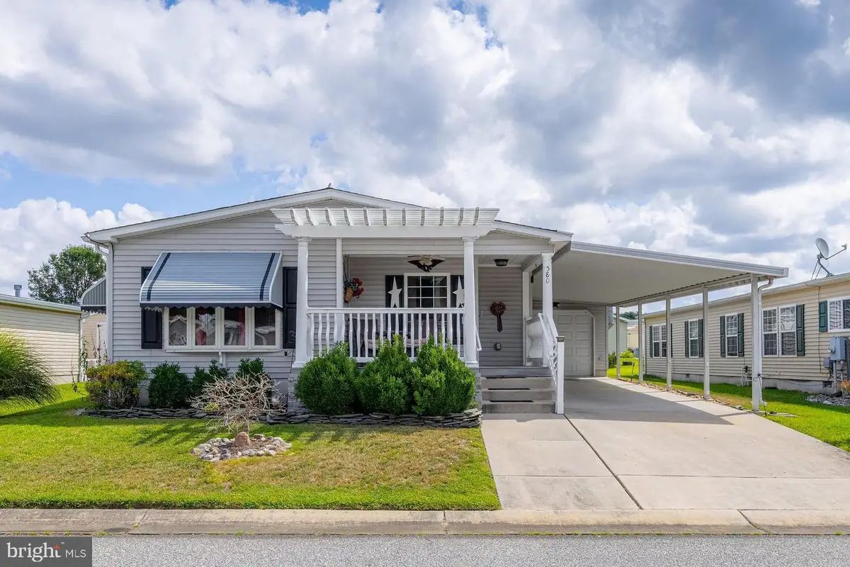 580 Edgemont Dr, Williamstown, NJ 08094 - Image #1