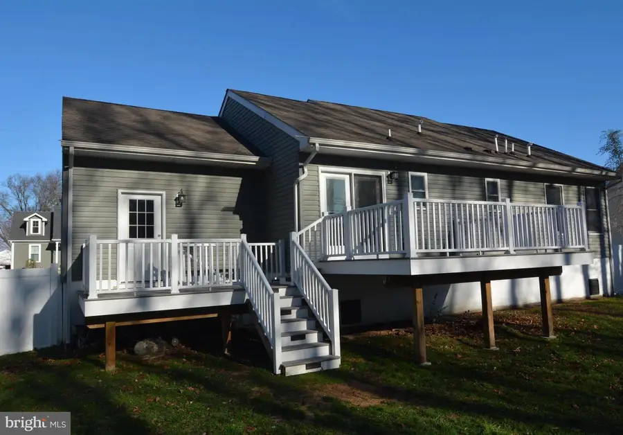 268 Memorial Ave, Gibbstown, NJ 08027 - Image #2