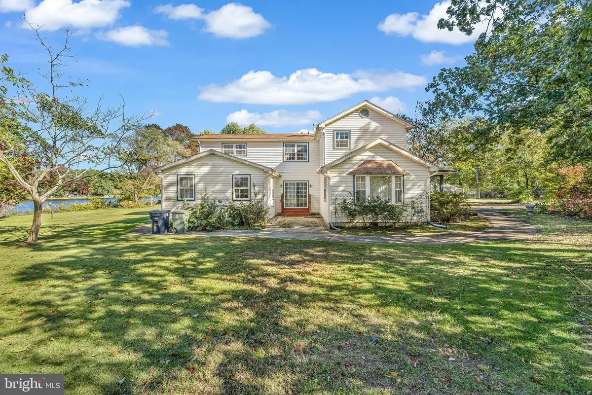 3308 Lakeside Dr, Williamstown, NJ 08094 - Image #1