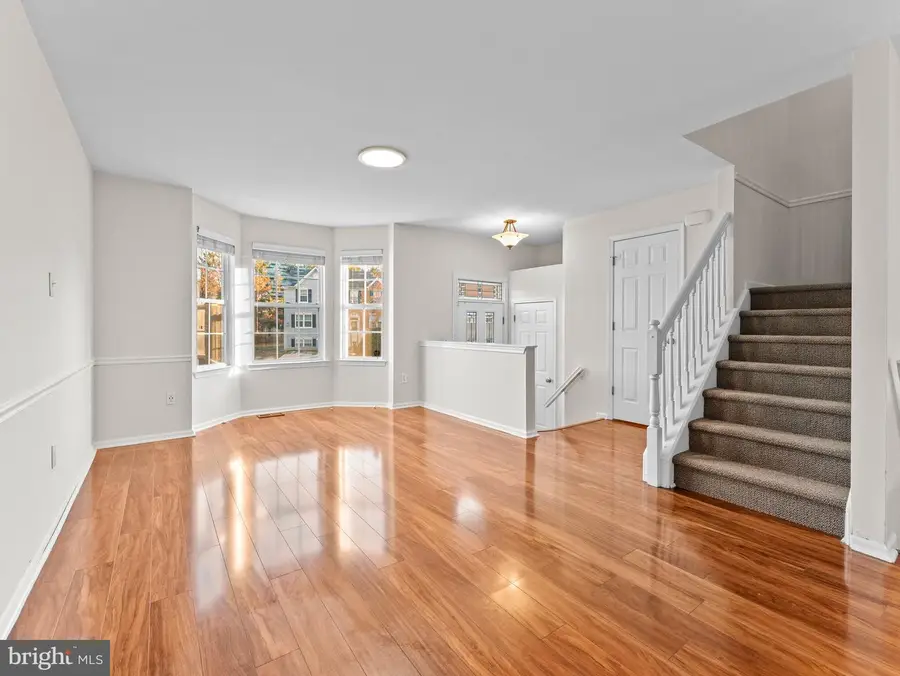 107 Stoneshire Dr, Glassboro, NJ 08028 - Image #3