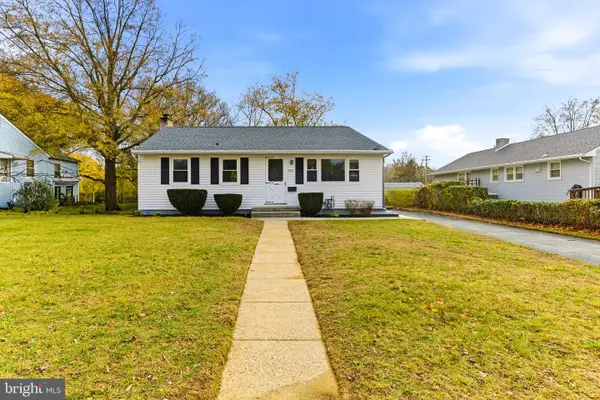 216 E Howard St, CLAYTON, NJ 08312