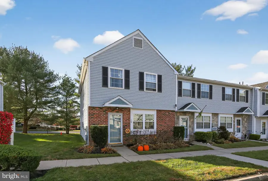 109 Covered Bridge Ct, Sewell, NJ 08080 - Image #2