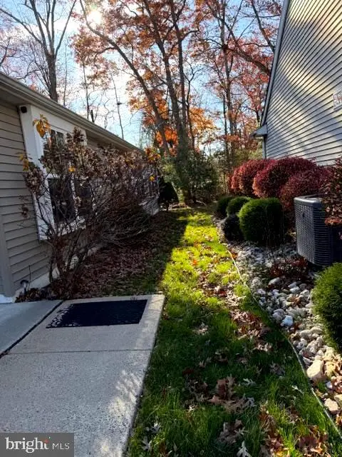 404 Virgin Island Dr, Williamstown, NJ 08094 - Image #2