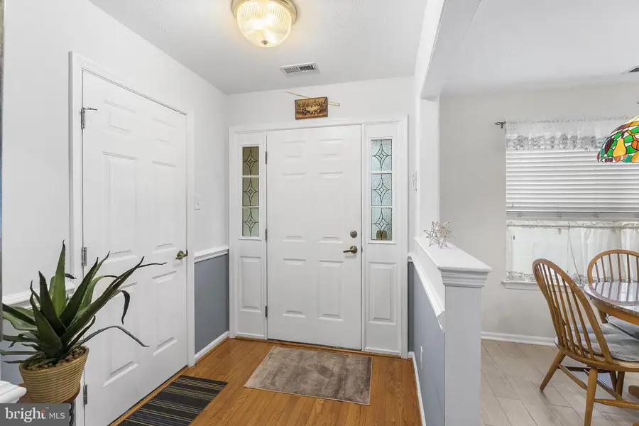 64 Maple Leaf Cir, Sewell, NJ 08080 - Image #3