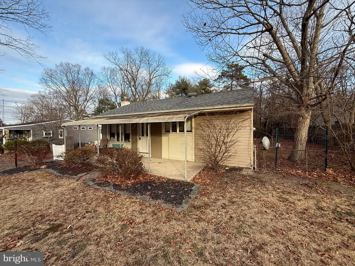 1452 14th Ave, Williamstown, NJ 08094 - Image #1