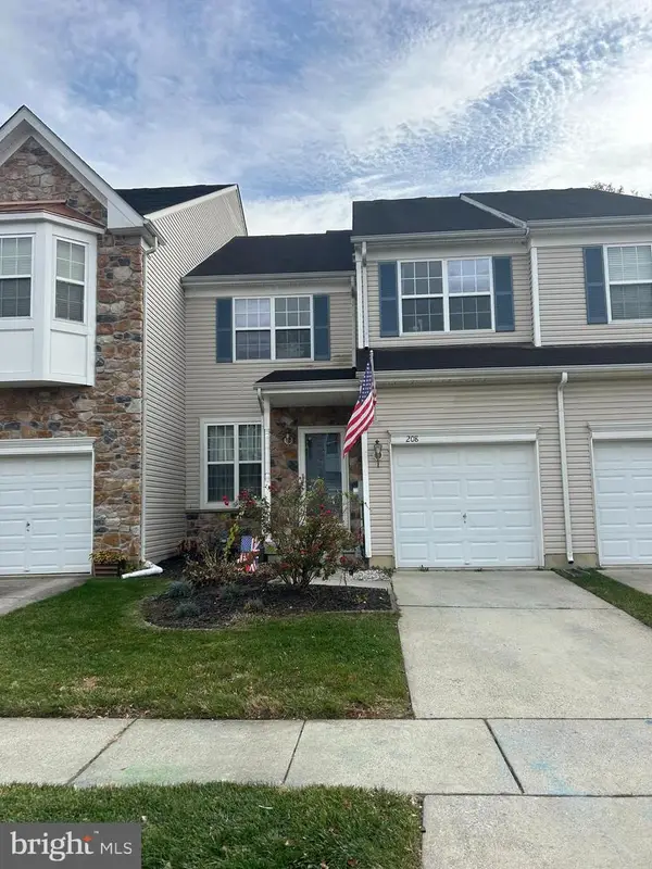 208 Chancellor Dr, WOODBURY, NJ 08096