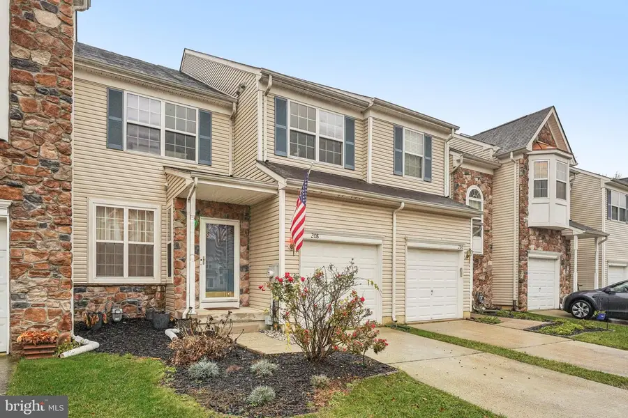 208 Chancellor Dr, Woodbury, NJ 08096 - Image #3