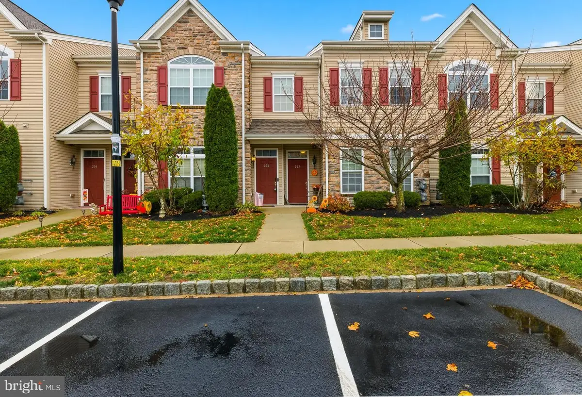 206 Raphael Ct, Williamstown, NJ 08094 - Image #1