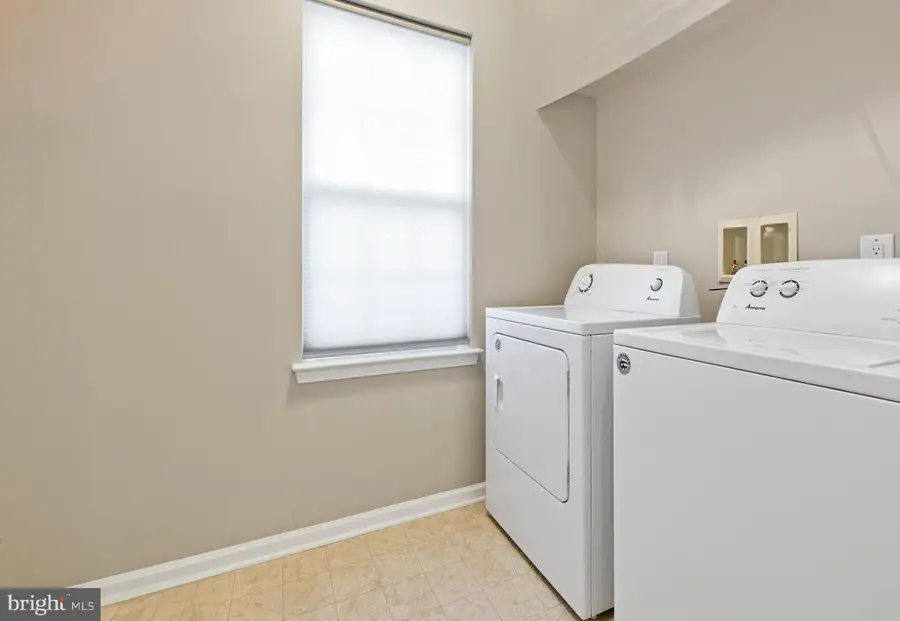 206 Raphael Ct, Williamstown, NJ 08094 - Image #3