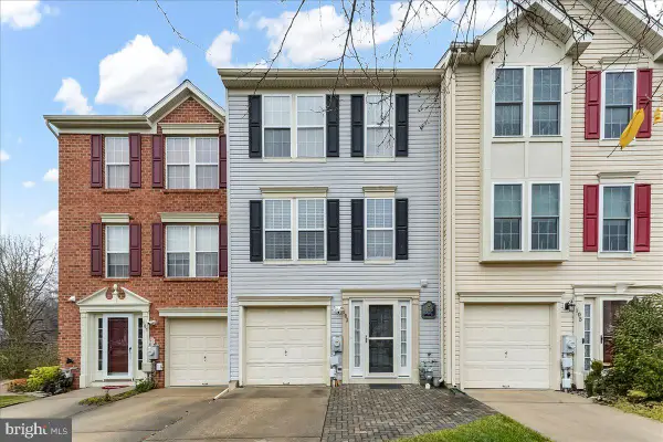 103 Carriage Way, WOODBURY, NJ 08096