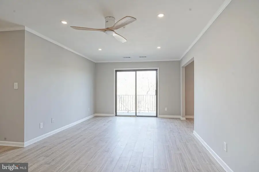 9 Samuel Adams Bldg, Turnersville, NJ 08012 - Image #2