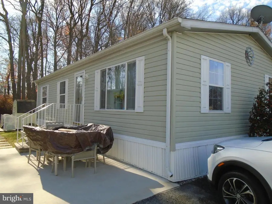 157 Robin Dr, West Deptford, NJ 08066 - Image #2