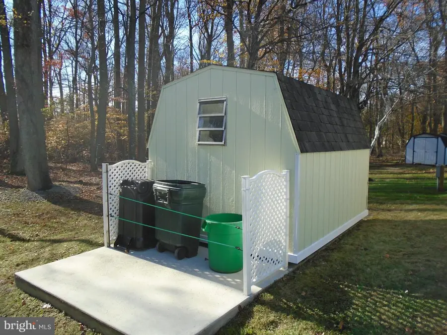 157 Robin Dr, West Deptford, NJ 08066 - Image #3