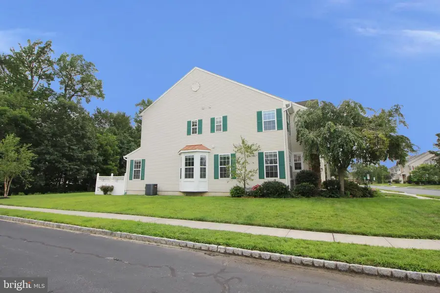 121 Beacon Dr, Woodbury, NJ 08096 - Image #2