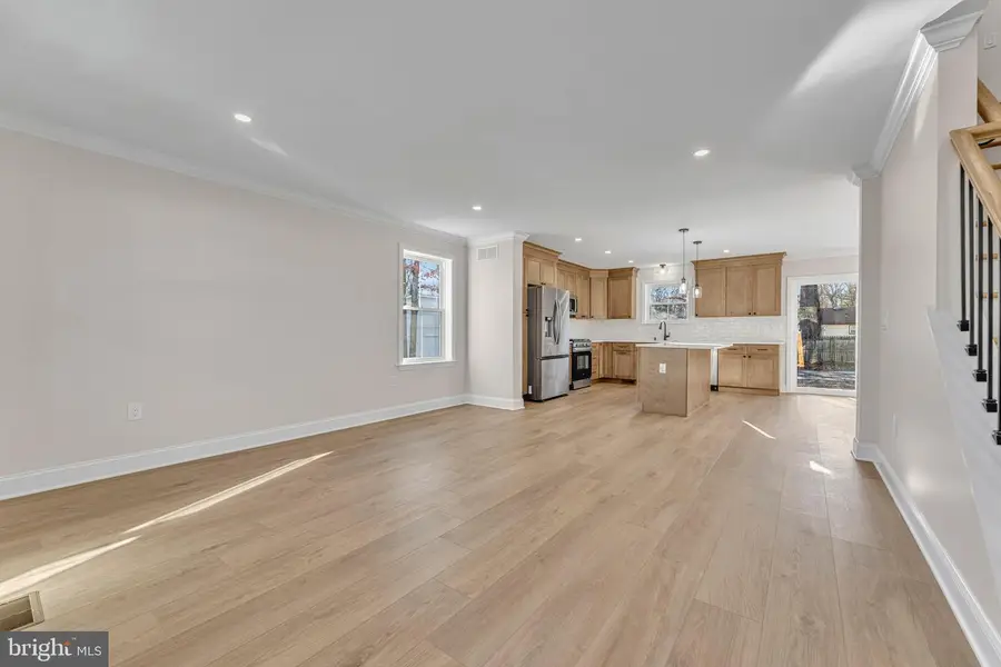 438 4th Ave, Woodbury, NJ 08096 - Image #2