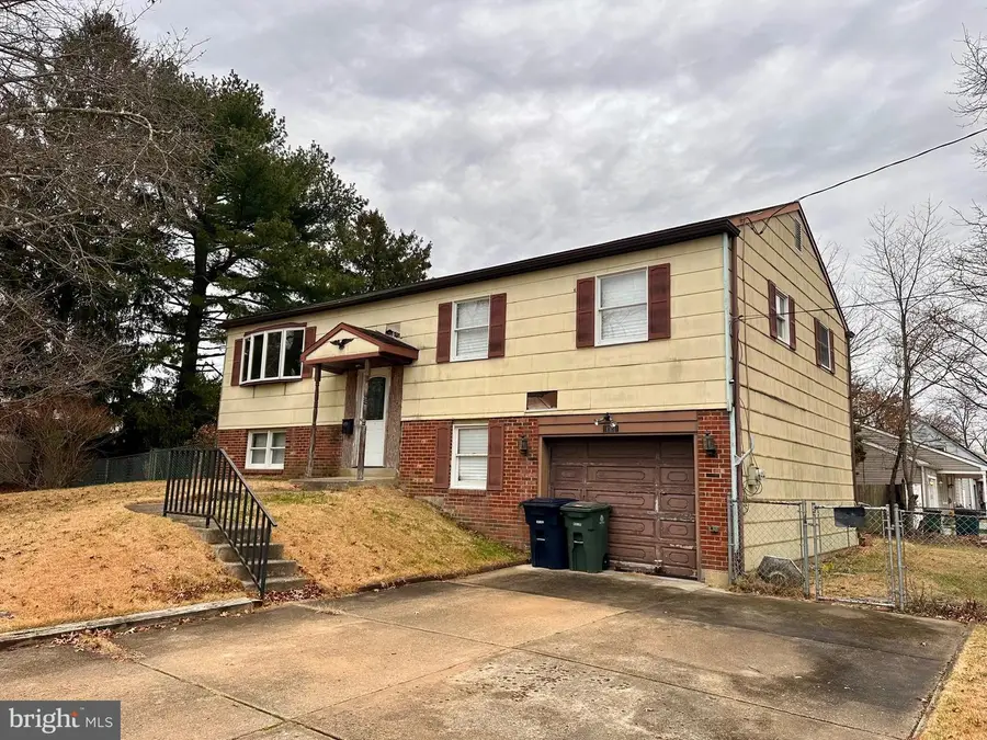 1051 Bradford Dr, Williamstown, NJ 08094 - Image #3