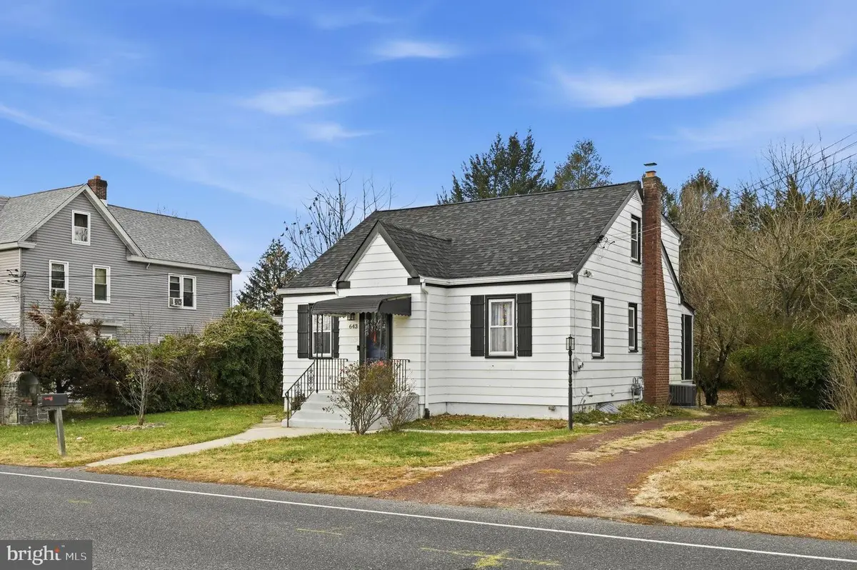 643 Blue Bell Rd, Williamstown, NJ 08094 - Image #1