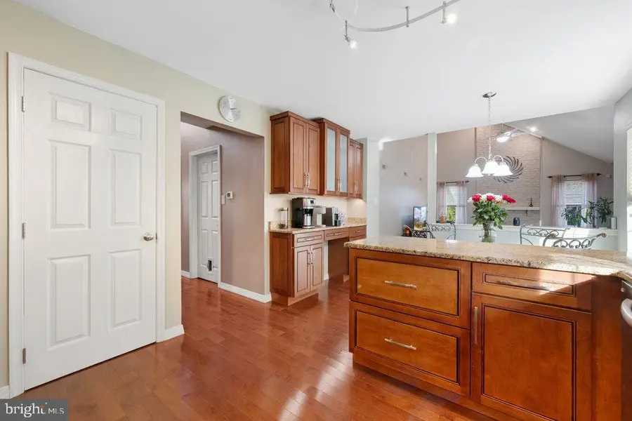 204 Sienna Ln, Glassboro, NJ 08028 - Image #2