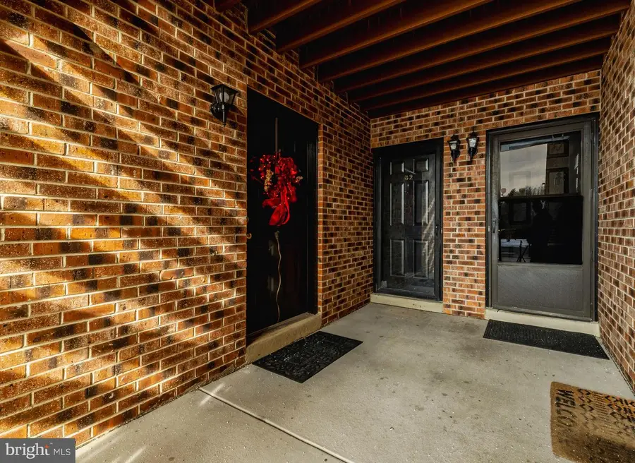 32 Buena Ct, Turnersville, NJ 08012 - Image #2