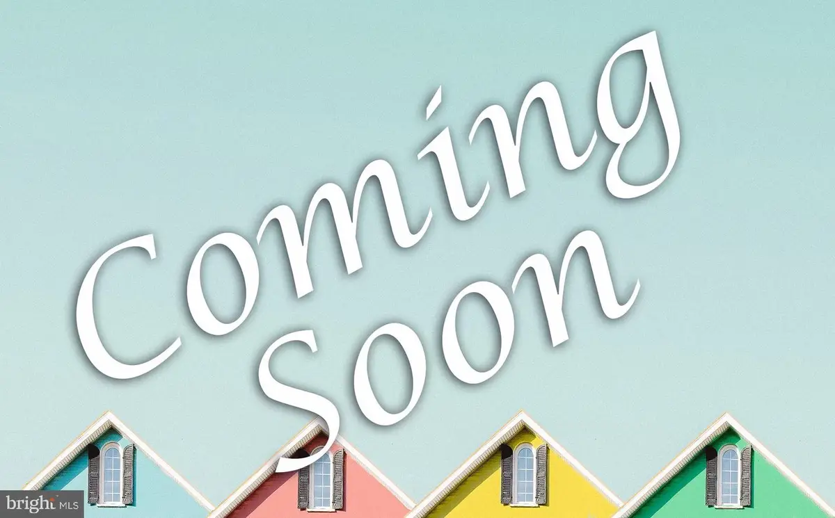 33 Roundstone Run, Swedesboro, NJ 08085 - Image #1