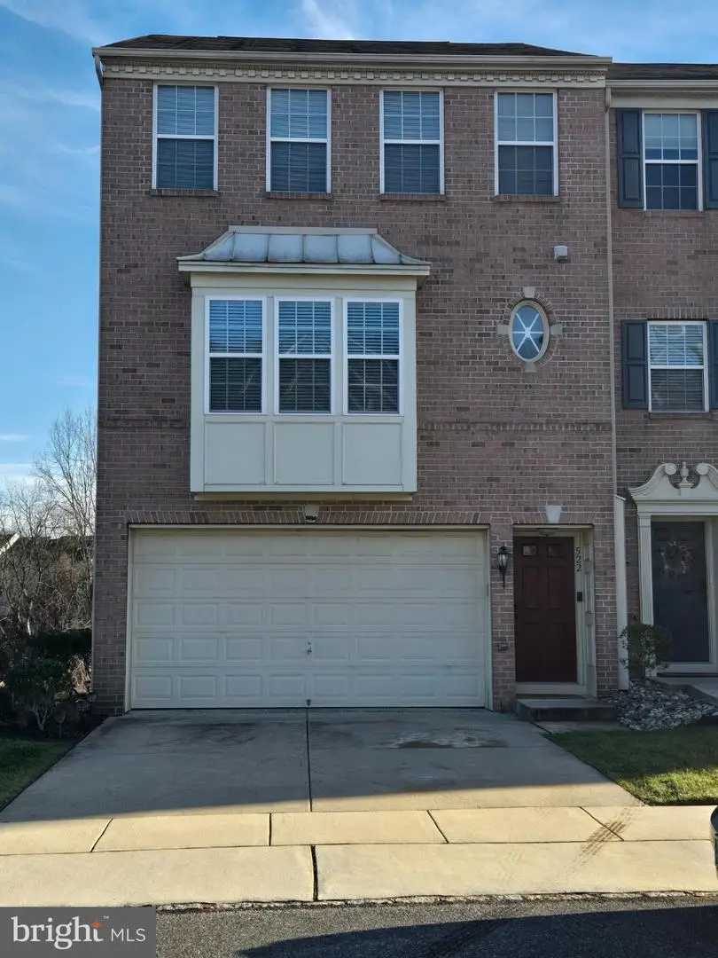 522 Boxwood Ln, Woodbury, NJ 08096 - Image #1