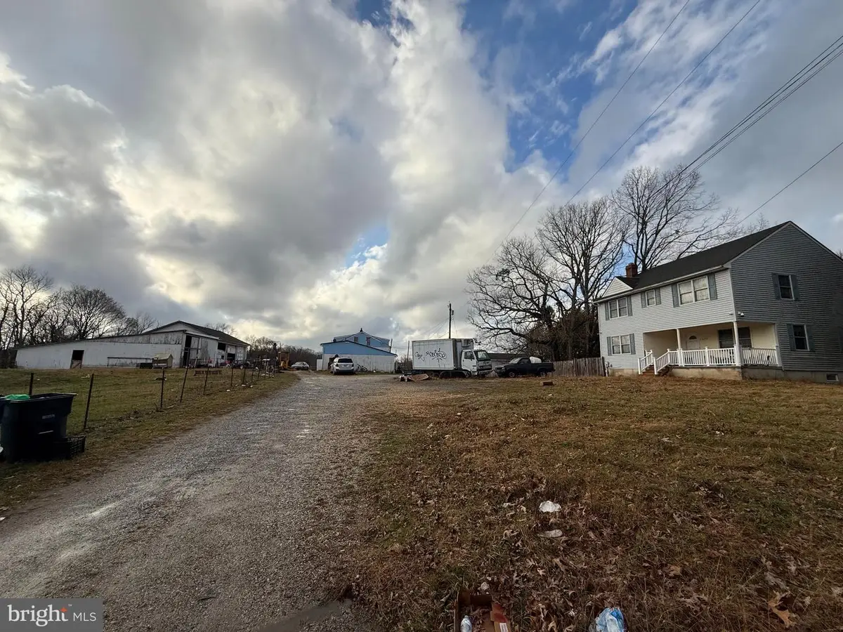 2090 Blue Bell Rd, Williamstown, NJ 08094 - Image #1