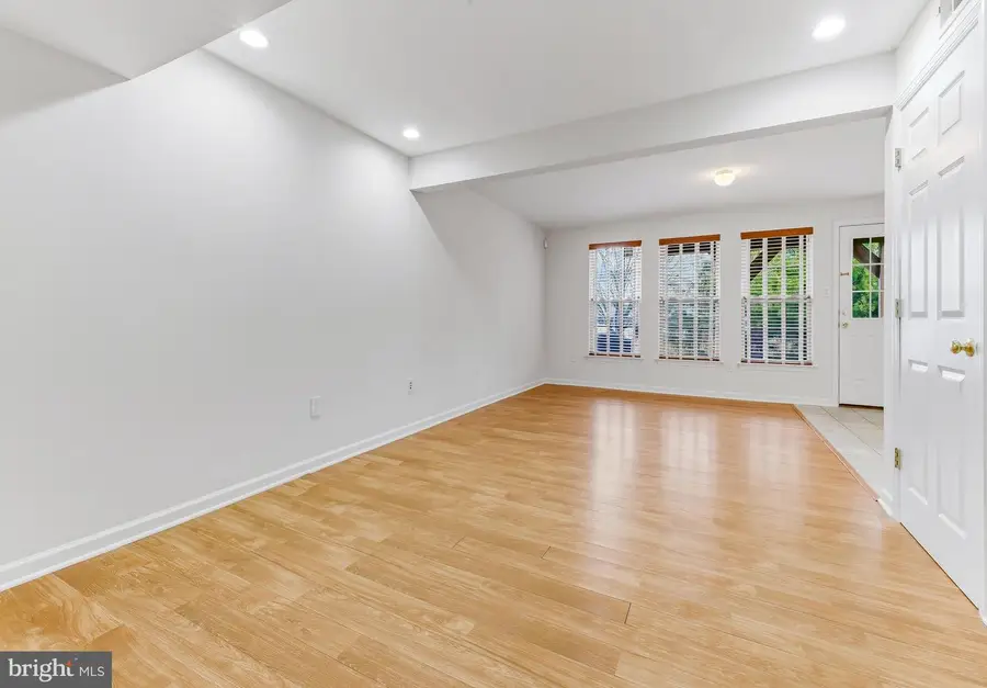 341 Concetta Dr, Mount Royal, NJ 08061 - Image #2