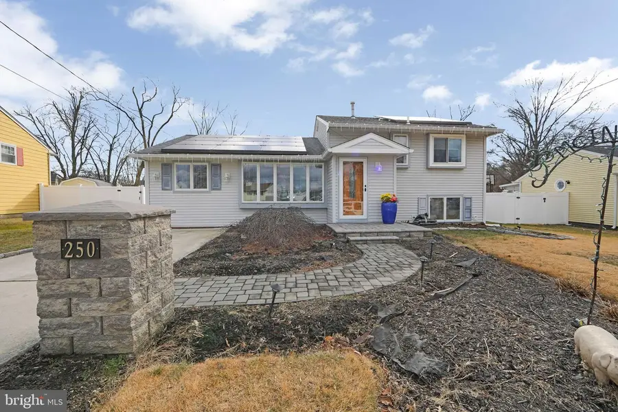 250 Amherst Ave, Wenonah, NJ 08090 - #2