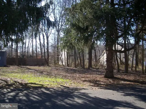 943 New Jersey, DEPTFORD, NJ 08096