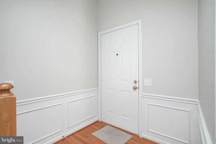 1011 Crestmont Dr, Mantua, NJ 08051 - Image #2