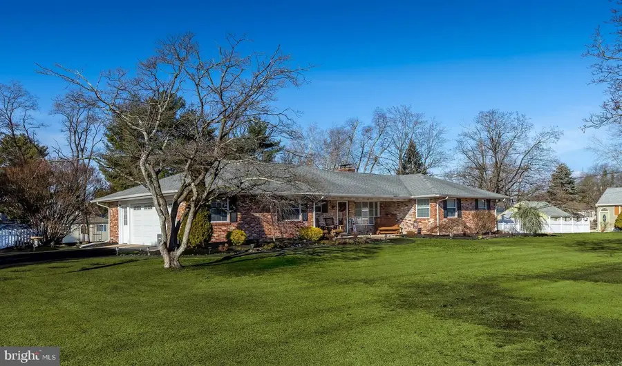 135 Mellon Ave, Gibbstown, NJ 08027 - Image #3