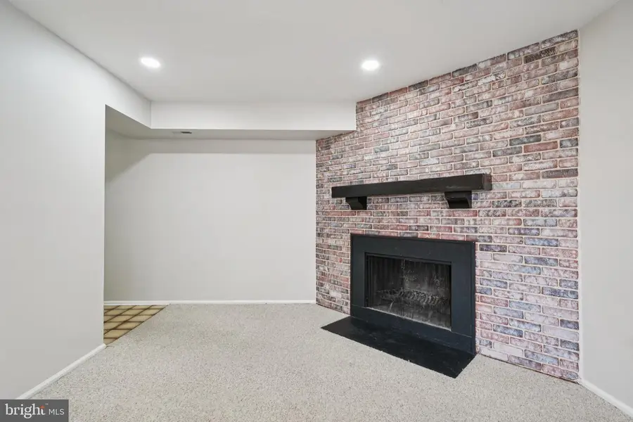 4 George Wythe Bldg, Turnersville, NJ 08012 - Image #3