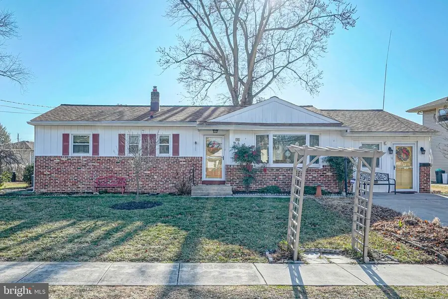 31 Fairmount Dr, Glassboro, NJ 08028 - Image #2