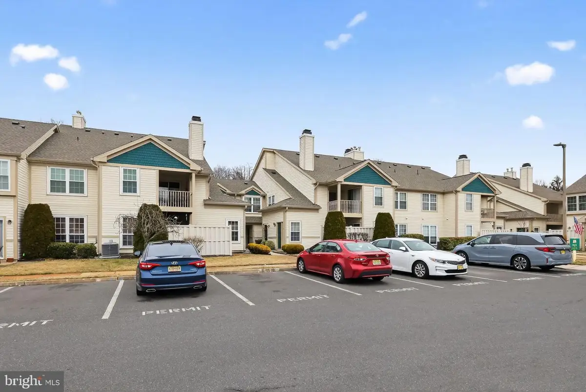 268 Steeplechase Ct, Woodbury, NJ 08096 - Image #1