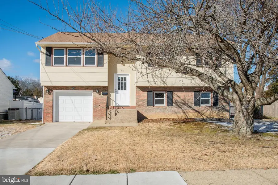 151 E Lois Dr, Williamstown, NJ 08094 - Image #2