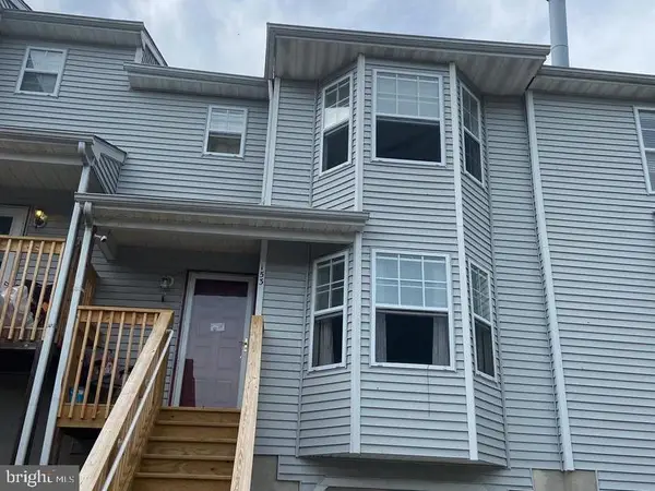 153 Pendragon Way, MANTUA, NJ 08051