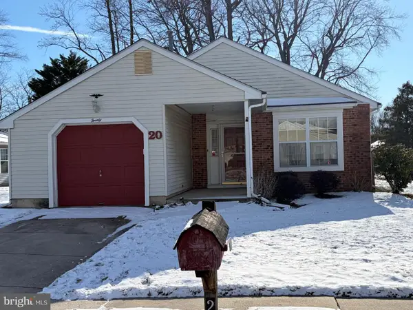 20 Lakebridge Dr, WOODBURY, NJ 08096