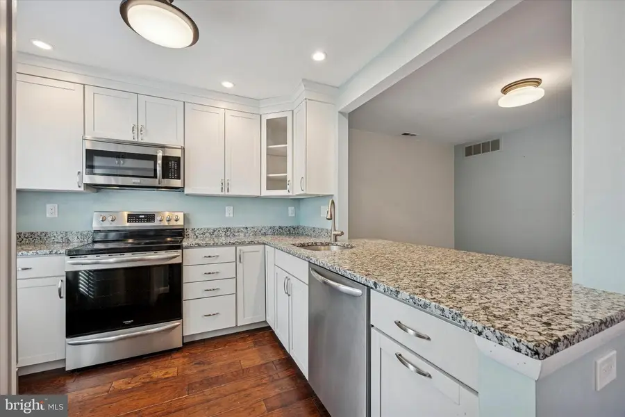 535 Shetland Ct, Sewell, NJ 08080 - Image #3