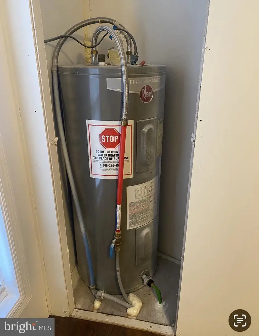 19 Maple Ave, Mullica Hill, NJ 08062 - Image #2